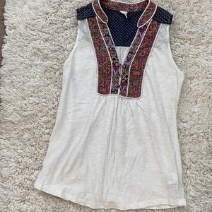 Anthropologie tank by Akemi + Kin